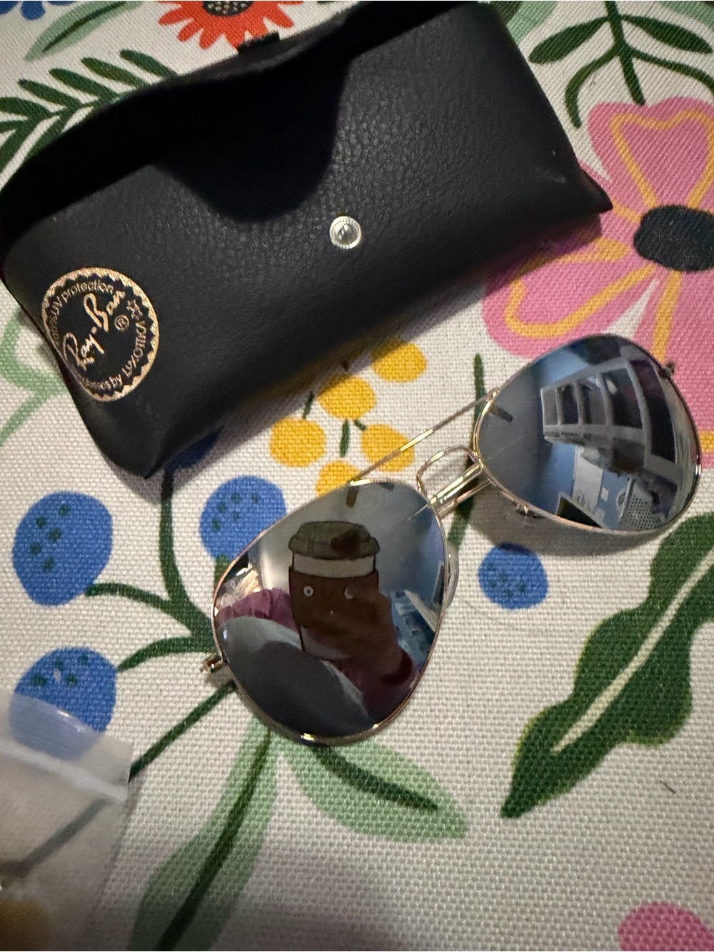 Ray-Ban Women’s Gold Frame Sunglasses with Silver Mirrored Lenses